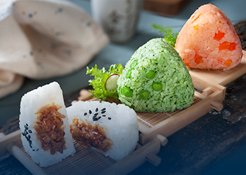 ONIGIRI WITH KABAYAKI PANGASIUS